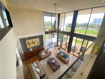Casa en Venta en Club de Golf la Loma