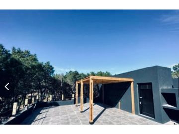 Departamento de 3 ambientes con amplia terraza. Villa Robles