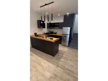 Departamento de 3 ambientes con amplia terraza. Villa Robles
