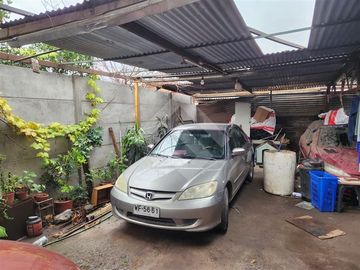 Casa en Venta en LA CAPILLA / ROLANDO PETERSEN