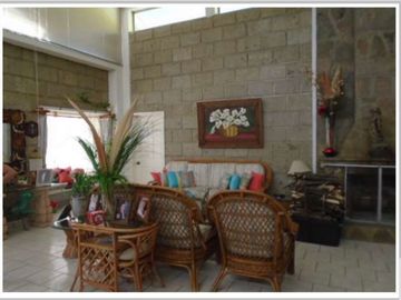 RANCHO EN VENTA CON CASA CAMPESTRE EN TEQUISQUIAPAN