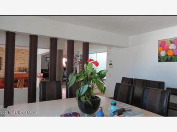 Casa en venta en Villas del Mesón, Querétaro, Querétaro
