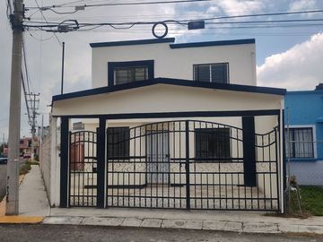 CASA EN VENTA EN FRACCIONAMIENTO SAN JOSE,TULIPANES,PACHUCA,HGO.