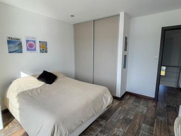 CASA EN VENTA CON FONDO A LA LAGUNA BARRIO SAN LUCAS-CANNING