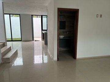CASA NUEVA EN VENTA COTO LOS ALMENDROS