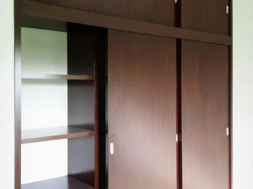 Casa en Venta de 4 Recámaras Residencial Rincon del Colibri Norte de Colima
