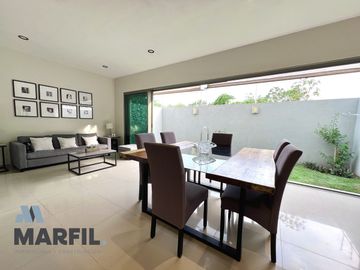 Casa en Venta de 4 Recámaras Residencial Rincon del Colibri Norte de Colima