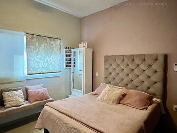 Casa en Venta de 4 Recámaras Residencial Rincon del Colibri Norte de Colima