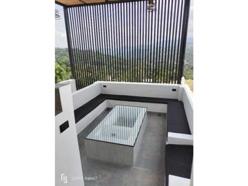 Venta de casa campestre de 1108 M2 en 890 mill en La Mesa Cund
