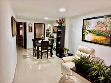 Apartamento en venta en Laureles