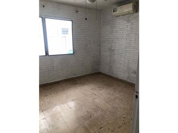 SE VENDE AMPLIA CASA EN SAN ANTONIO