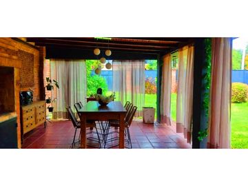 VENTA CASA CARLOS PAZ, SANTA RITA DE CATEGORA