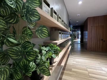 Oroño y Mendoza, Monoambiente con comodín 43mts2 . Incluye aires acondicionados