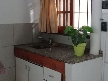 Casa con Departamento en venta en Quilmes Este