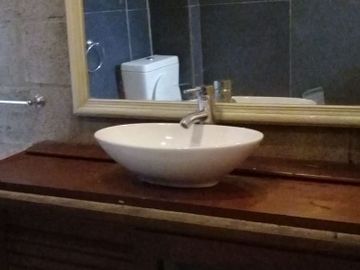 Casa con Departamento en venta en Quilmes Este