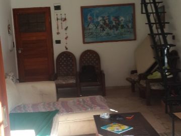 Casa con Departamento en venta en Quilmes Este