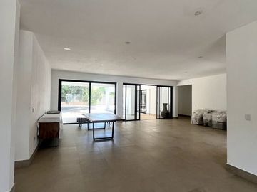 CASA  EN VENTA MUY AMPLIA Y MODERNA  EN ANGOSTURA SINALOA MEXICO