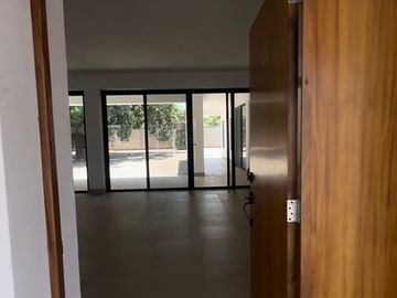 CASA  EN VENTA MUY AMPLIA Y MODERNA  EN ANGOSTURA SINALOA MEXICO