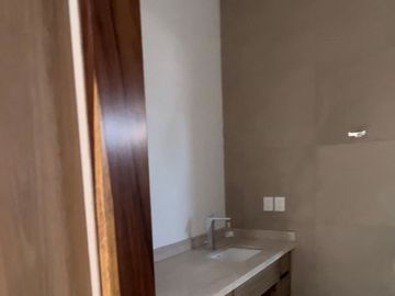 CASA  EN VENTA MUY AMPLIA Y MODERNA  EN ANGOSTURA SINALOA MEXICO