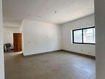 CASA  EN VENTA MUY AMPLIA Y MODERNA  EN ANGOSTURA SINALOA MEXICO