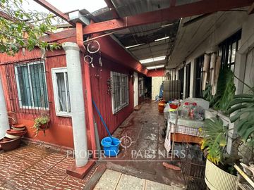 Amplia Propiedad en Barrio muy  tranquilo y cercano a Metro Protectora de la Infancia