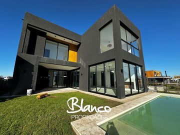 Casa en Venta en Villanueva, Tigre, G.B.A. Zona Norte, Argentina