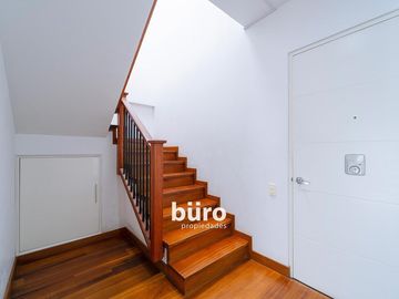 PENTHOUSE EN VENTA ACCESO DIRECTO A PARQUE BLUME CON TERRAZA EN MIRAFLORES