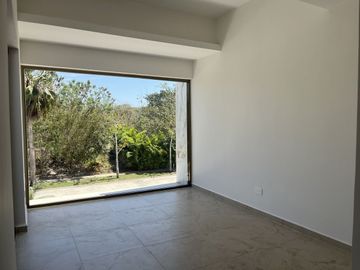 Venta Residencia en Privada Yucatán Country Club