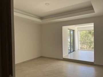 Venta Residencia en Privada Yucatán Country Club