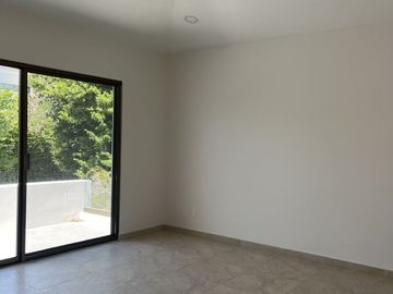 Venta Residencia en Privada Yucatán Country Club