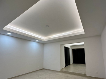 Venta Residencia en Privada Yucatán Country Club