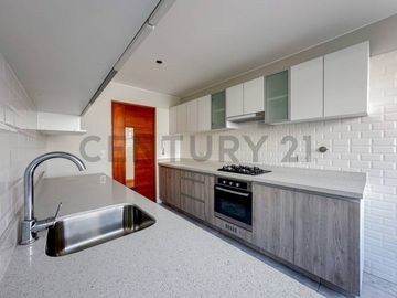 VENTA DEPARTAMENTO FLAT DE ESTRENO EN MAGDALENA DEL MAR - VISTA AL LIMA CRICKET