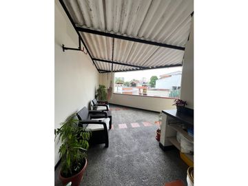 Casa independiente en Santa Mónica, Dosquebradas
