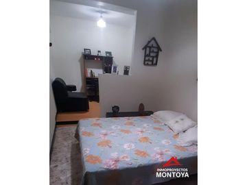 Casa independiente en Santa Mónica, Dosquebradas