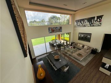 VENTA CASA EN LLANOGRANDE RIONEGRO