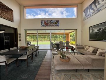 VENTA CASA EN LLANOGRANDE RIONEGRO