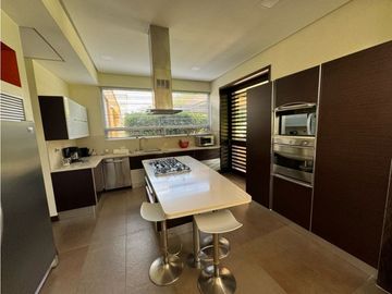 VENTA CASA EN LLANOGRANDE RIONEGRO
