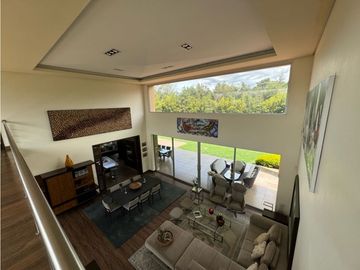VENTA CASA EN LLANOGRANDE RIONEGRO