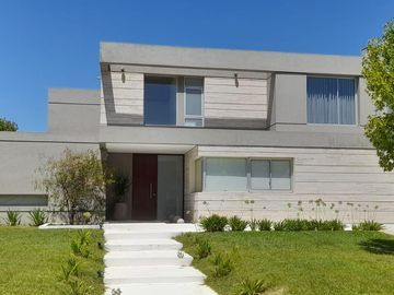 Casa - Pilara