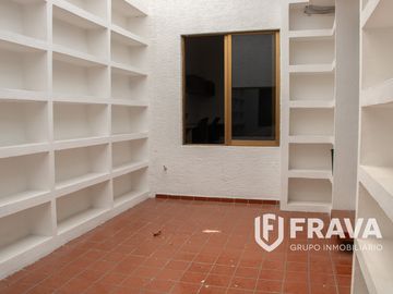 CASA EN VENTA EN LA COLONIA LAFAYETTE