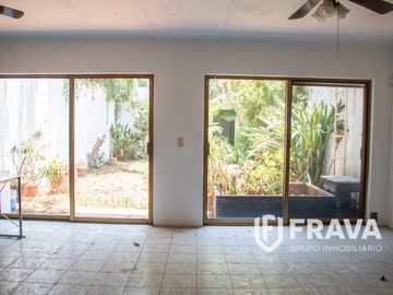 CASA EN VENTA EN LA COLONIA LAFAYETTE