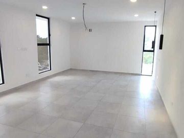 Casa en esquina en venta en Cumbres Dzitya