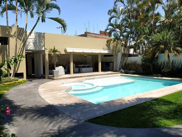 Casa en Privada en Vista Hermosa, Cuernavaca, Morelos CAEN-972-Cp