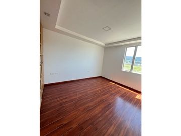 Departamento de arriendo, 3 dormitorios, sector Valle de los Chillos