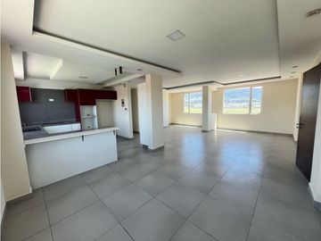 Departamento de arriendo, 3 dormitorios, sector Valle de los Chillos