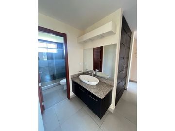 Departamento de arriendo, 3 dormitorios, sector Valle de los Chillos
