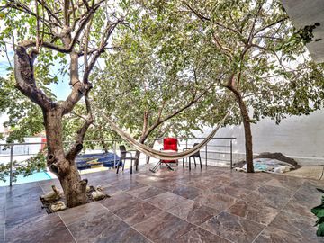 CASA MODERNA EN BURGOS VIG 24/7 ALBERCA Y JARDIN PRIVADO