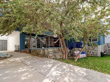 CASA MODERNA EN BURGOS VIG 24/7 ALBERCA Y JARDIN PRIVADO