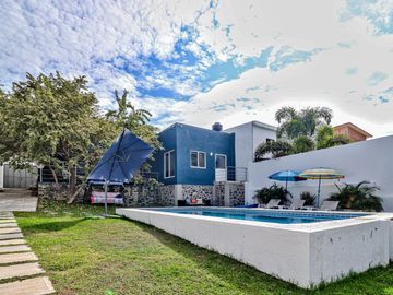CASA MODERNA EN BURGOS VIG 24/7 ALBERCA Y JARDIN PRIVADO