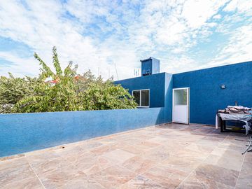 CASA MODERNA EN BURGOS VIG 24/7 ALBERCA Y JARDIN PRIVADO